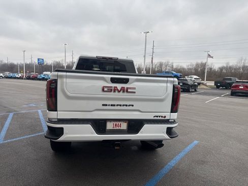 Used 2024 GMC Sierra 2500 AT4 w/ AT4 Preferred Package image 20