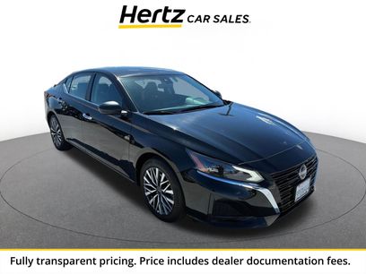 Used 2025 Nissan Altima 2.5 SV