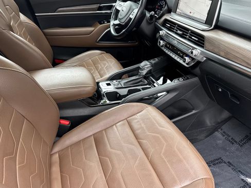 Used 2021 Kia Telluride SX w/ SX Prestige Package AWD/4WD image 17
