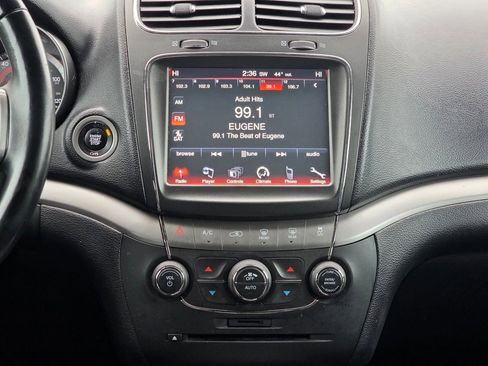 Used 2017 Dodge Journey Crossroad image 13