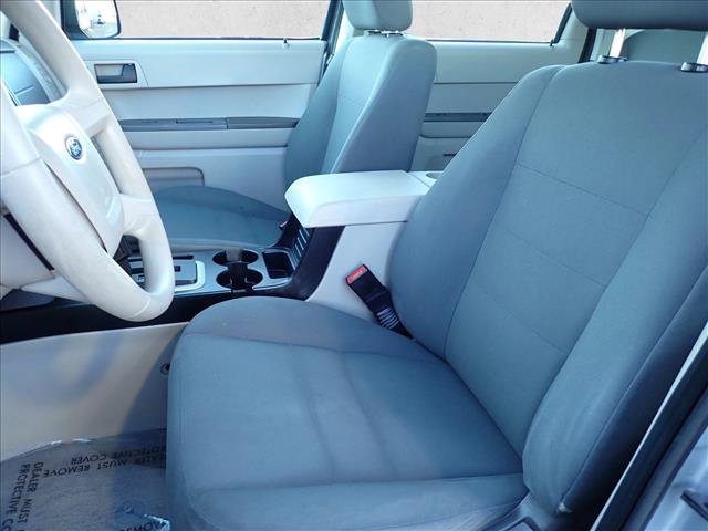 Used 2012 Ford Escape XLS FWD image 9