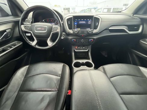 Used 2020 GMC Terrain SLT image 13