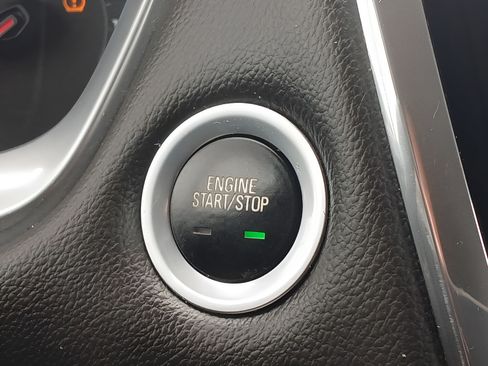 Used 2019 Chevrolet Traverse LT AWD/4WD image 23