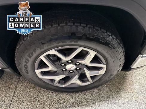 Used 2023 GMC Sierra 1500 SLT w/ SLT Premium Package image 27