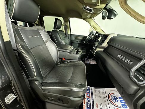 Used 2020 RAM 3500 Laramie image 27