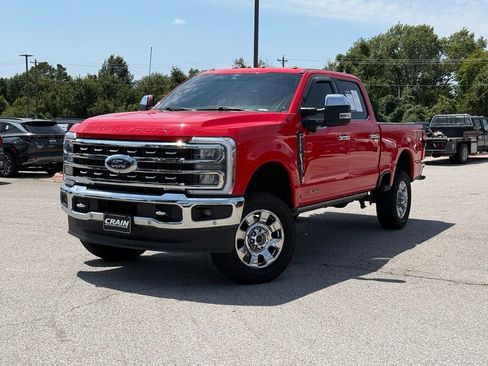 Used 2024 Ford F350 Lariat w/ Lariat Ultimate Package AWD/4WD image 3