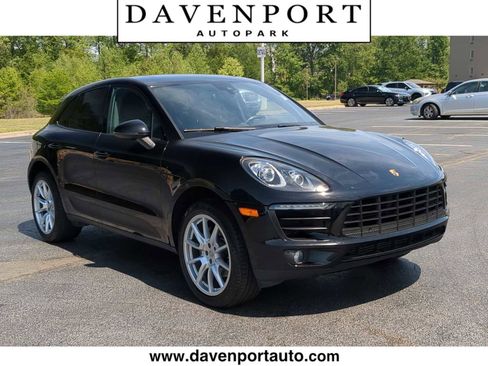 Used 2017 Porsche Macan image 1