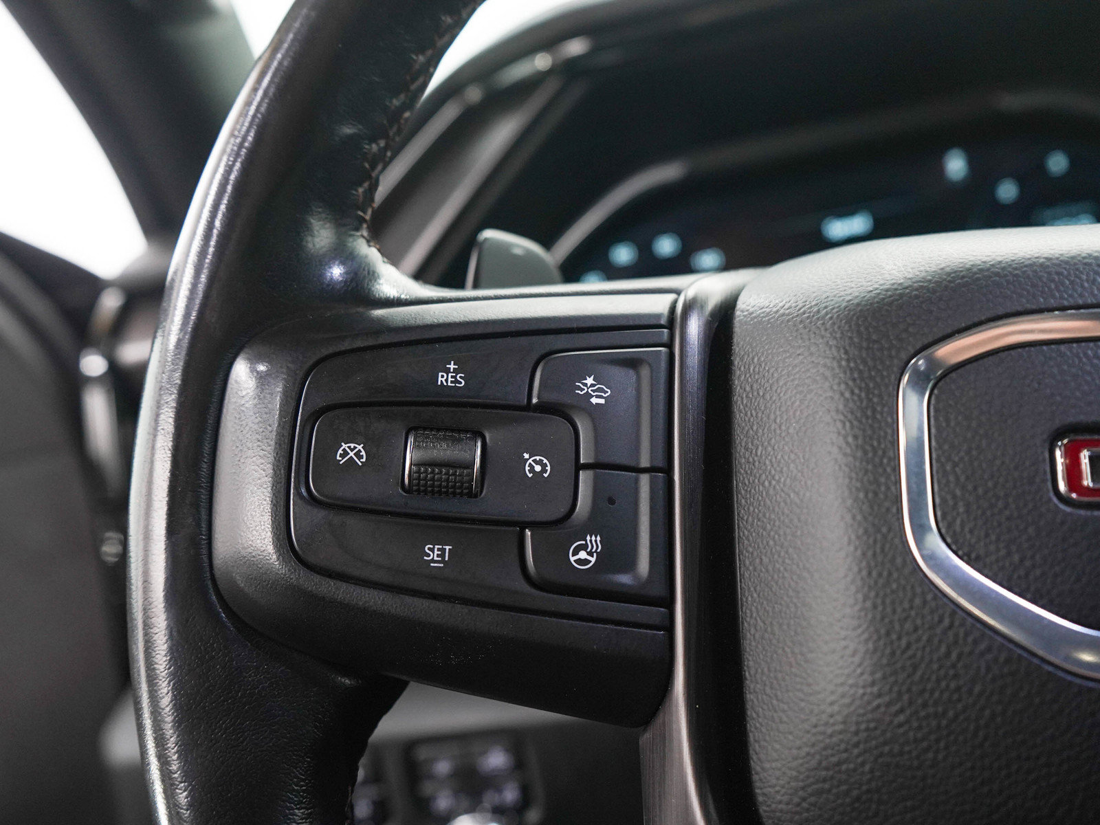 Used 2022 GMC Sierra 1500 AT4 w/ AT4 Premium Package AWD/4WD image 27