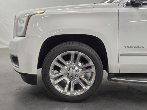 Used 2019 GMC Yukon SLT w/ Premium Edition RWD image 6