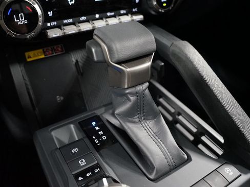 New 2026 Toyota Tacoma Limited AWD/4WD image 23