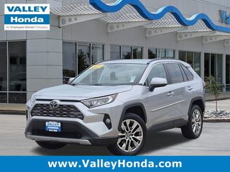 Used 2019 Toyota RAV4 Limited w/ Cold Weather Package AWD/4WD video 1