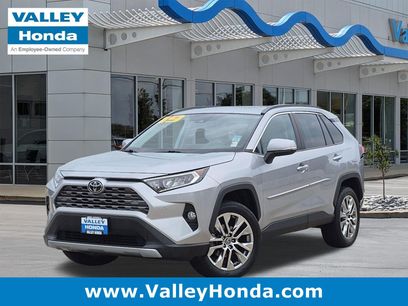 Used 2019 Toyota RAV4 Limited w/ Cold Weather Package
