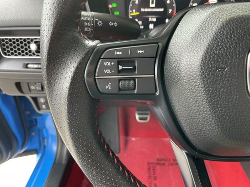 Used 2025 Honda Civic Type R image 18