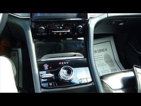 Used 2023 Jeep Grand Cherokee 4WD 4xe image 28