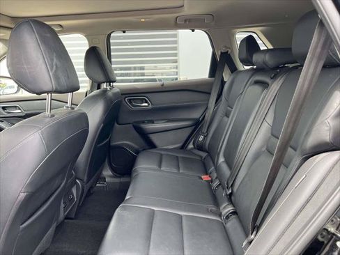 Used 2021 Nissan Rogue SL AWD/4WD image 15