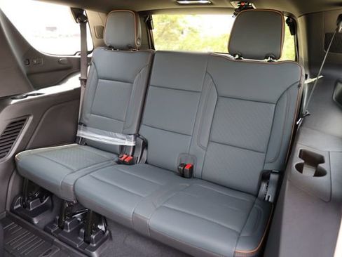 New 2026 GMC Yukon AT4 w/ AT4 Premium Package AWD/4WD image 14