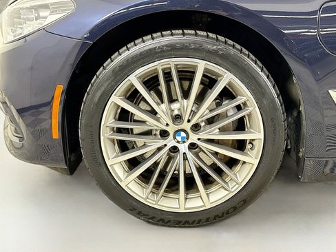 Used 2020 BMW 530e xDrive image 31