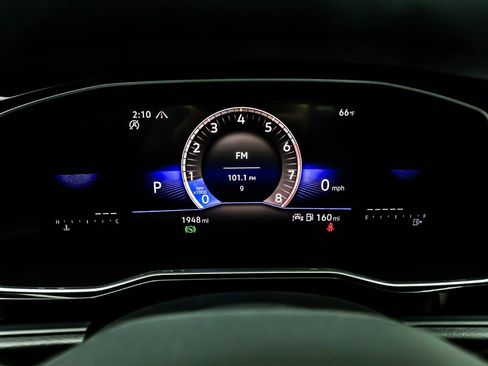 Used 2024 Volkswagen Jetta Sport image 19