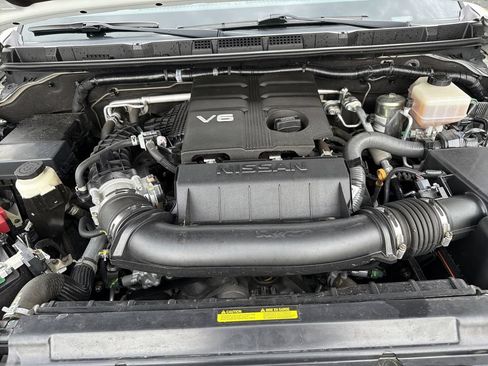 Certified 2022 Nissan Frontier Pro-X RWD image 18