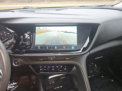 Used 2023 Buick Envision Avenir image 18