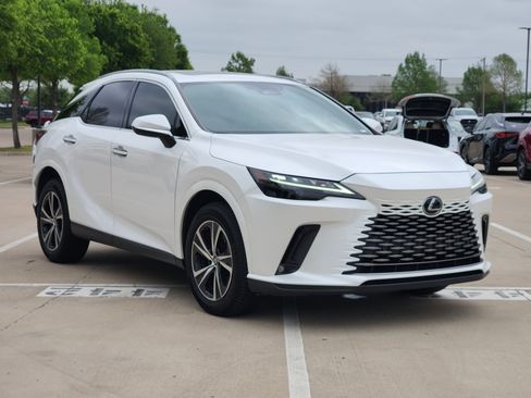 Used 2023 Lexus RX 350 Premium w/ Accessory Package (Z1) image 2