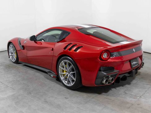 Certified 2016 Ferrari F12tdf image 6