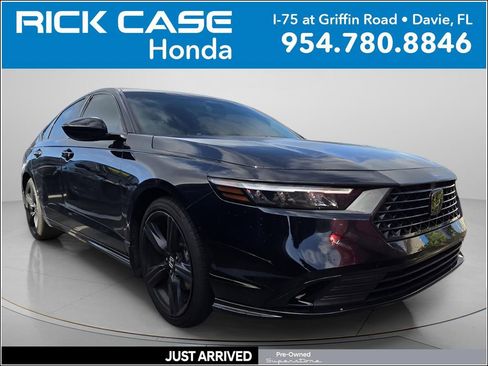 Used 2023 Honda Accord Sport image 1