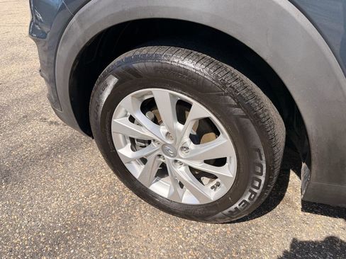 Used 2020 Hyundai Tucson Value w/ Cargo Package image 12