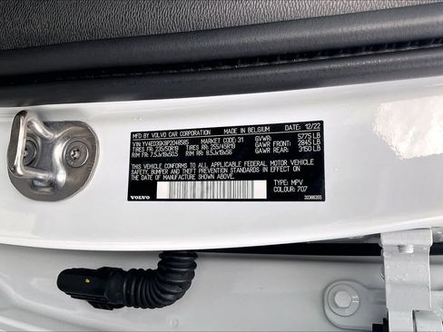 Used 2023 Volvo C40 Recharge Core w/ Climate Package image 35