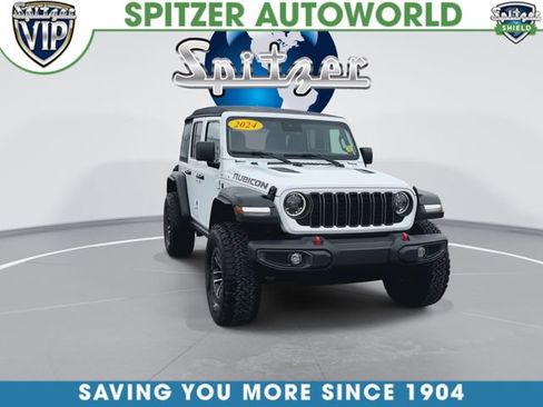 Used 2024 Jeep Wrangler Unlimited Rubicon w/ XTREMEE 35" Tire Package AWD/4WD image 3