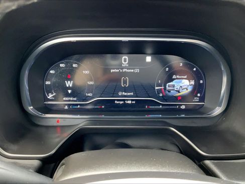 Used 2023 GMC Yukon SLT w/ SLT Premium Package image 25