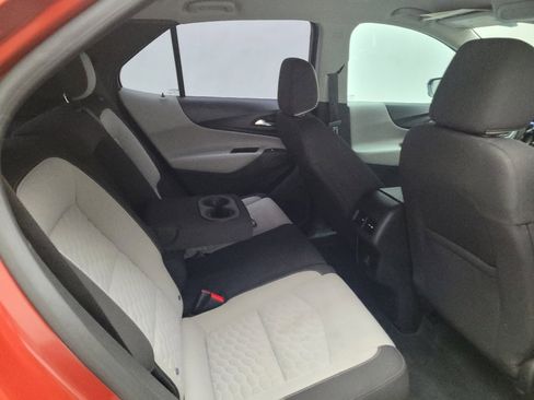 Used 2020 Chevrolet Equinox LS FWD image 19