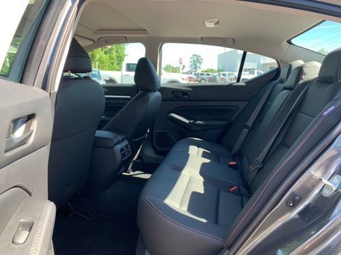 New 2026 Nissan Altima 2.5 SR w/ SR Premium Package FWD image 22