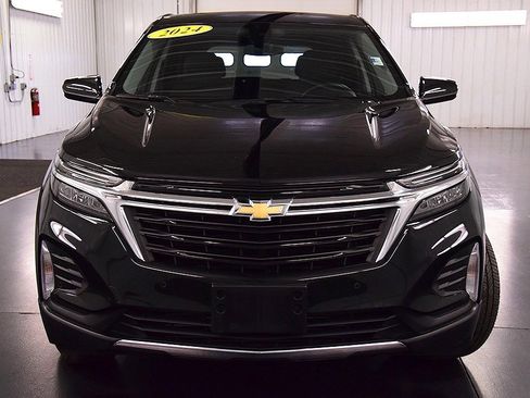 Used 2024 Chevrolet Equinox LT w/ LPO, Floor Liner Package image 2