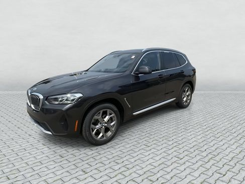 Used 2024 BMW X3 xDrive30i w/ Premium Package w/ZPA AWD/4WD image 4