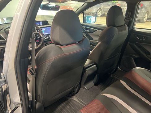 Used 2022 Subaru Impreza 2.0i Sport w/ Popular Package #2 image 9
