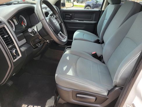 Used 2013 RAM 2500 Tradesman w/ Chrome Appearance Group RWD image 22