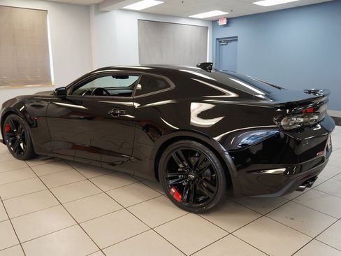 Used 2021 Chevrolet Camaro LT w/ Redline Edition image 8