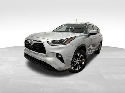 Used 2025 Toyota Highlander Platinum