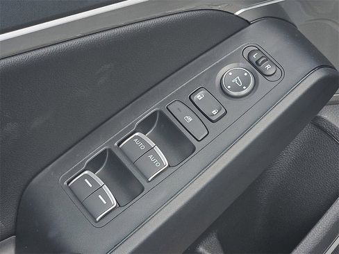 New 2026 Acura Integra Base image 15