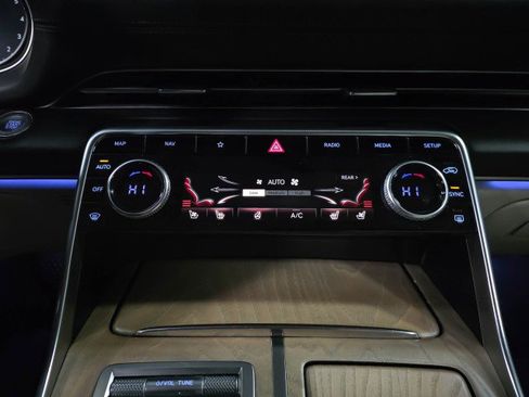 Used 2021 Genesis GV80 3.5T w/ Advanced Package 06 image 30