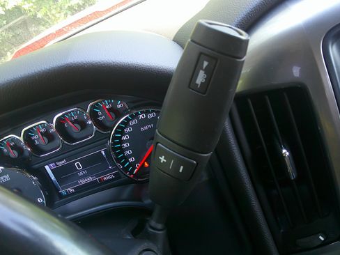 Used 2018 Chevrolet Silverado 1500 LT w/ All Star Edition image 21