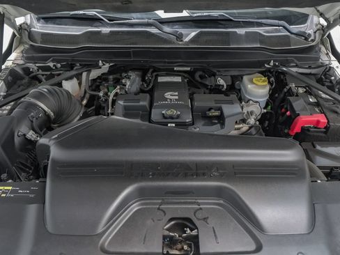 Used 2022 RAM 3500 Limited AWD/4WD image 63