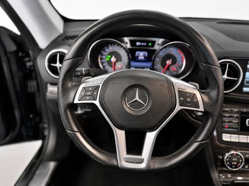 Used 2015 Mercedes-Benz SL 400 w/ Premium I Package image 12
