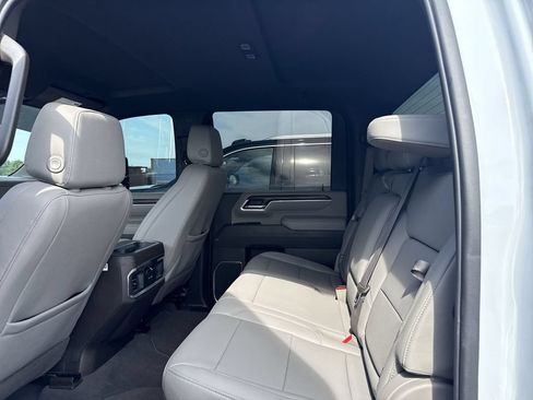 Certified 2026 GMC Sierra 2500 SLT w/ SLT Convenience Package AWD/4WD image 32