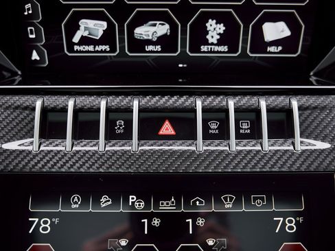 Used 2021 Lamborghini Urus image 74