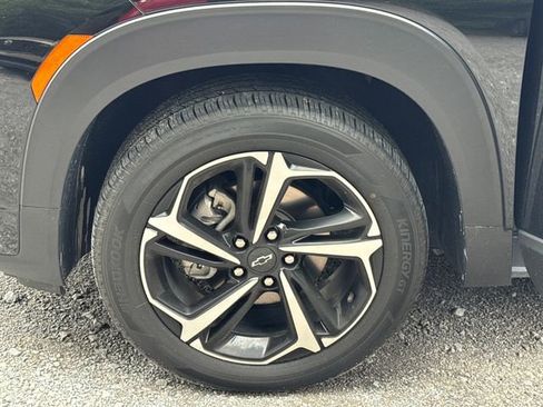 Used 2023 Chevrolet TrailBlazer RS w/ Sun and Liftgate Package AWD/4WD image 24