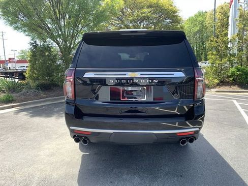 Used 2024 Chevrolet Suburban High Country image 7