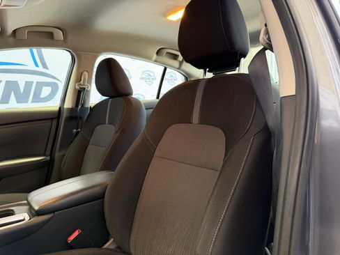 Used 2024 Nissan Sentra SV image 15