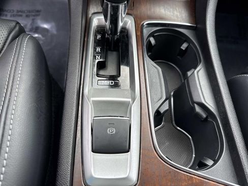 Used 2024 Subaru Ascent Touring w/ Popular Package #2 AWD/4WD image 35